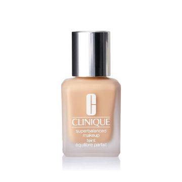 صورة كلينيك كريم أساس فائق التوازن لبشرة متوازنة درجة 02 - 30 مل